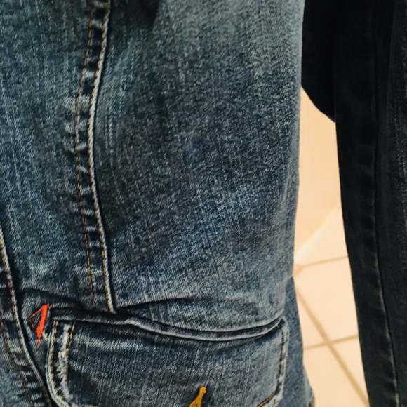 Tommy Hilfiger Distressed Jean Jacket XL - Picture 3 of 10